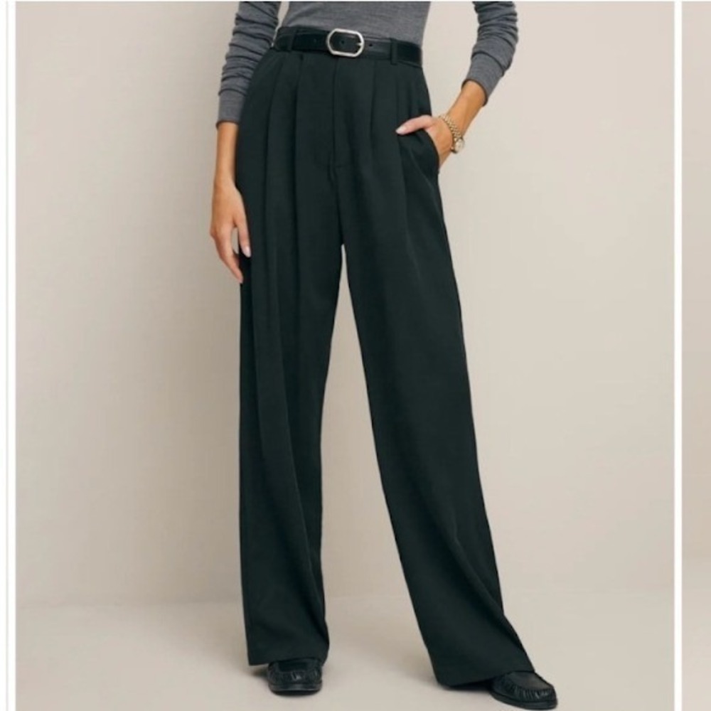 Reformation Mason Pants Black Pleated Wide Leg High Rise Trousers Pants Size 4